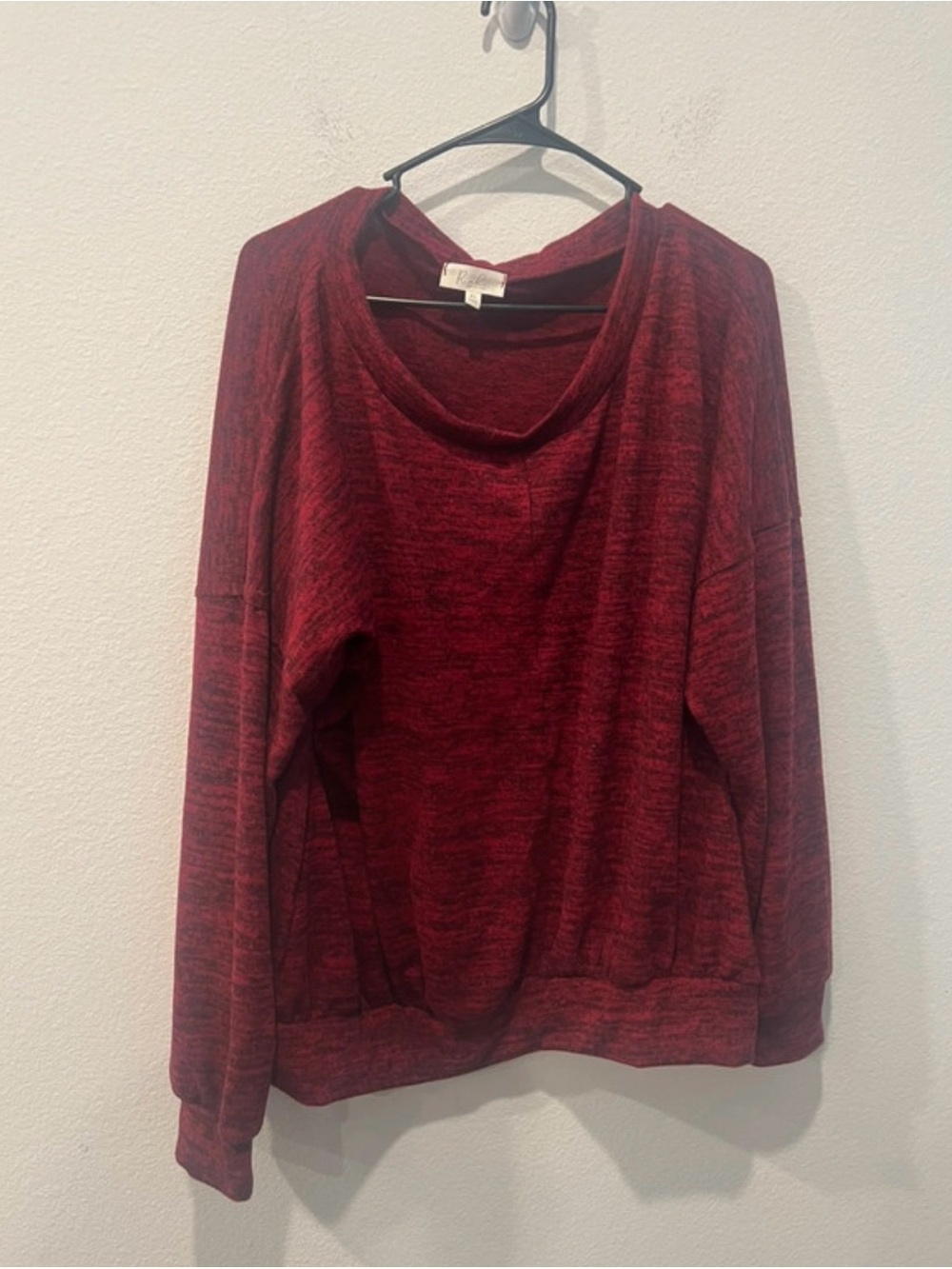 Cozy Women's Red Marled Pullover Sweater